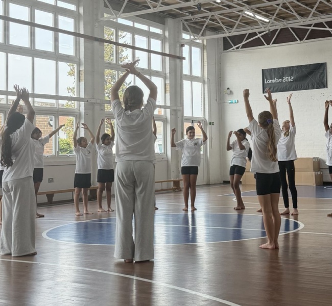 Step into Dance Club